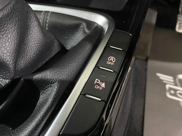 Kia Ceed - автомобили, коли, обяви за нови и употребявани 15