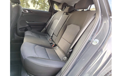 Kia Ceed Executive - автомобили, коли, обяви за нови и употребявани 10