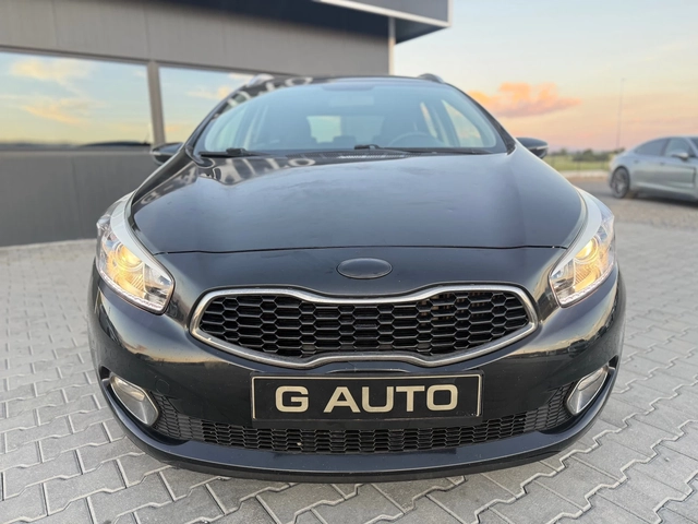 Kia Ceed 1.6 CRDI - автомобили, коли, обяви за нови и употребявани 1