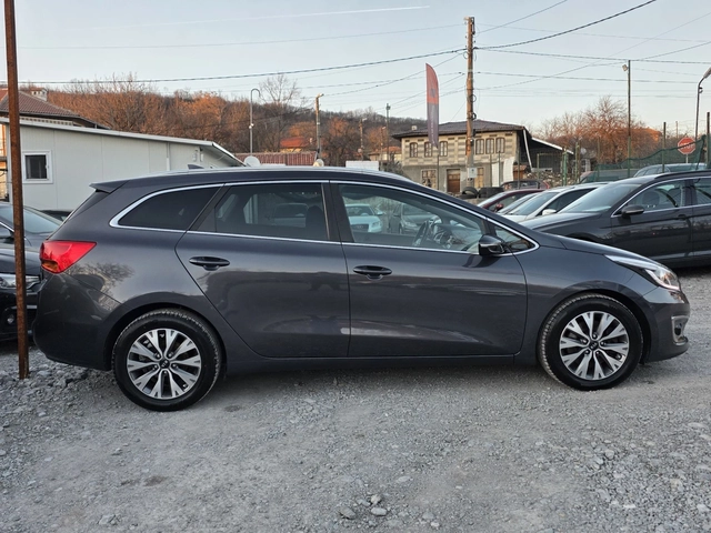 Kia Ceed 1.6 CRDI 136 К.С. АВТОМАТ / НАВИ / КАМЕРА - автомобили, коли, обяви за нови и употребявани 5