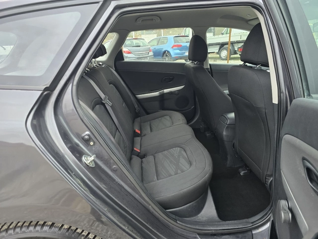 Kia Ceed 1.4 CRDI 90 К.С. / КЛИМА / ЕВРО 5 - автомобили, коли, обяви за нови и употребявани 10