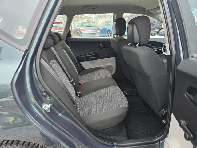 Kia Ceed 1.4 i 90 К.С. КЛИМАТИК/ НОВИ ГУМИ - автомобили, коли, обяви за нови и употребявани 10