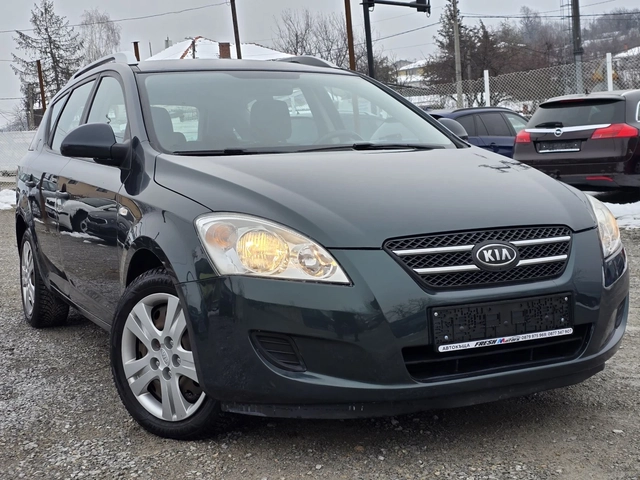 Kia Ceed 1.4 i 90 К.С. КЛИМАТИК/ НОВИ ГУМИ - автомобили, коли, обяви за нови и употребявани 1