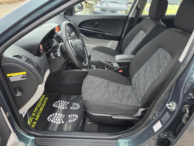 Kia Ceed 1.4 i 90 К.С. КЛИМАТИК/ НОВИ ГУМИ - автомобили, коли, обяви за нови и употребявани 8