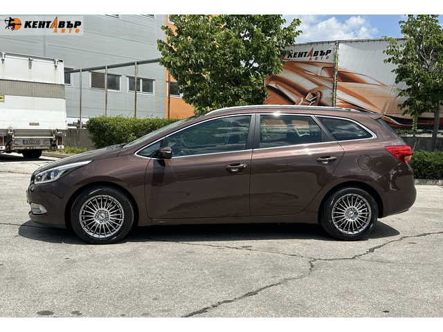 Kia Ceed  Автоматик 1.6d 128 к.с./ГАРАНЦИЯ 6 МЕСЕЦА - автомобили, коли, обяви за нови и употребявани 1