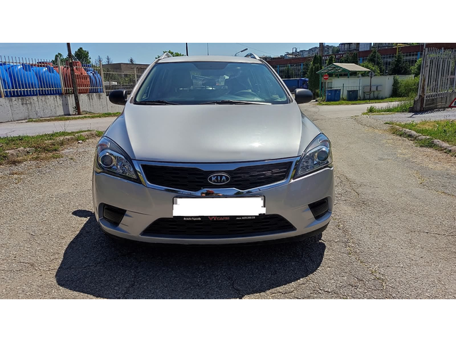 Kia Ceed Facelift - автомобили, коли, обяви за нови и употребявани 11
