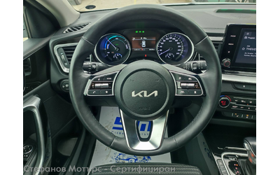 Kia Ceed SUV 141к.с. Plug-In Hybrid - автомобили, коли, обяви за нови и употребявани 8