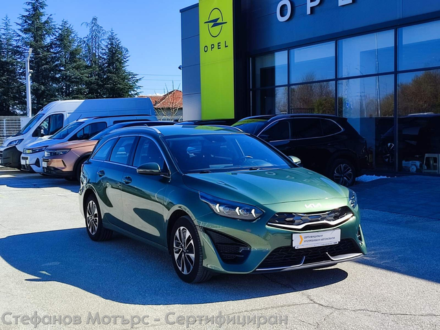 Kia Ceed SUV 141к.с. Plug-In Hybrid - автомобили, коли, обяви за нови и употребявани 0