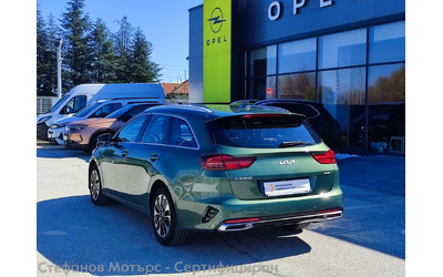 Kia Ceed SUV 141к.с. Plug-In Hybrid - автомобили, коли, обяви за нови и употребявани 7