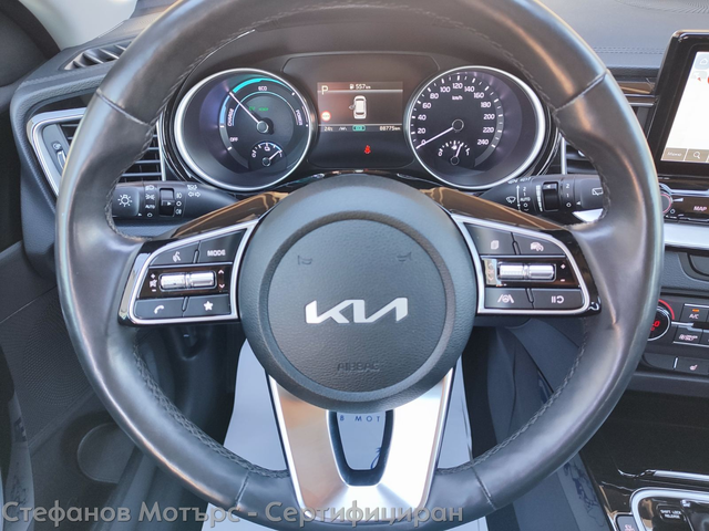 Kia Ceed SUV 141к.с. Plug-In Hybrid - автомобили, коли, обяви за нови и употребявани 8