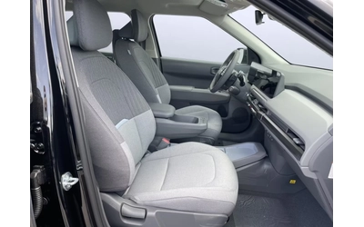 Kia EV3 AIR 58.3kwh DISTRONIC Keyless Winter Package B/S - автомобили, коли, обяви за нови и употребявани 10