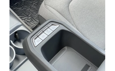 Kia EV3 AIR 58.3kwh DISTRONIC Keyless Winter Package B/S - автомобили, коли, обяви за нови и употребявани 12