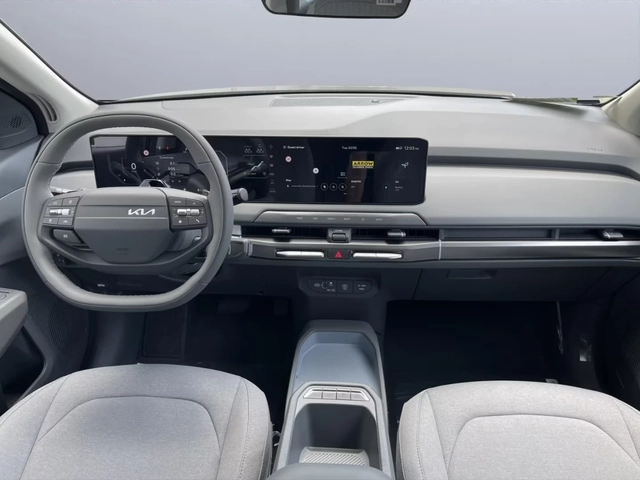 Kia EV3 AIR 58.3kwh DISTRONIC Keyless Winter Package B/S - автомобили, коли, обяви за нови и употребявани 6