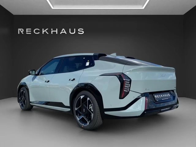 Kia EV4 FASTBACK 81kWh GT-Line PANO Warranty! - автомобили, коли, обяви за нови и употребявани 3