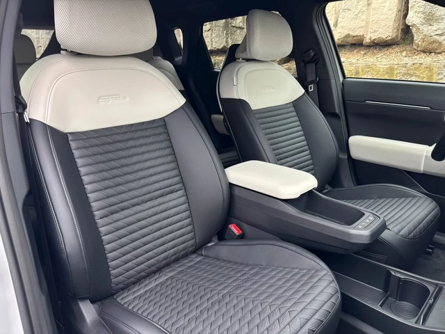 Kia EV4 GT-LINE Kia Certificate! All Options / Warranty - автомобили, коли, обяви за нови и употребявани 10