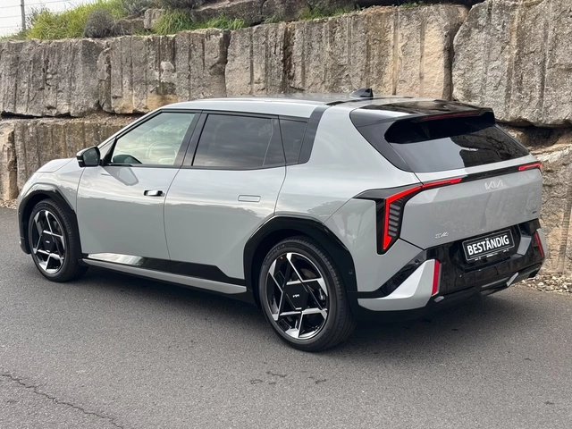 Kia EV4 GT-LINE Kia Certificate! All Options / Warranty - автомобили, коли, обяви за нови и употребявани 6