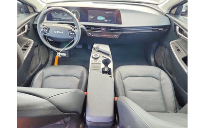 Kia EV6 МИНИМАЛНА ЩЕТА - автомобили, коли, обяви за нови и употребявани 7