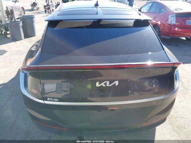 Kia EV6 * LIGHT* LONG RANGE* - автомобили, коли, обяви за нови и употребявани 12