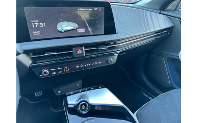 Kia EV6 GT-line/Panorama/4x4 - автомобили, коли, обяви за нови и употребявани 11