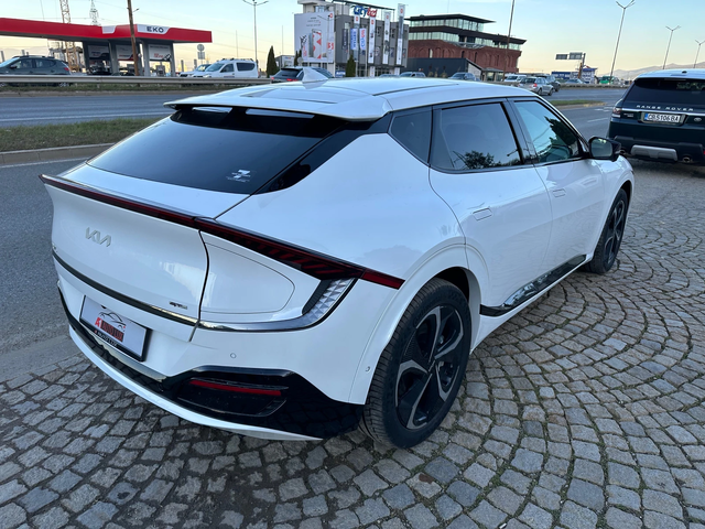 Kia EV6 GT-line/Panorama/4x4 - автомобили, коли, обяви за нови и употребявани 6