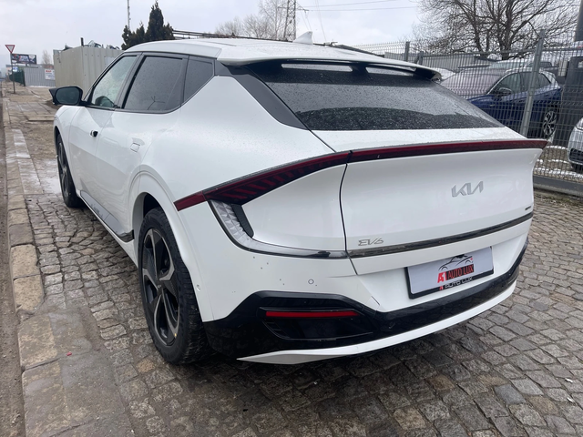 Kia EV6 GT-LINE\77KW\4X4\15KM - автомобили, коли, обяви за нови и употребявани 6