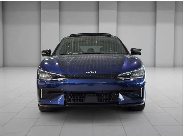 Kia EV6 2023 Kia EV6 GT - автомобили, коли, обяви за нови и употребявани 1
