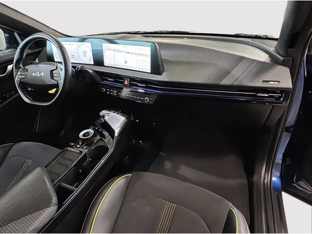 Kia EV6 2023 Kia EV6 GT - автомобили, коли, обяви за нови и употребявани 7