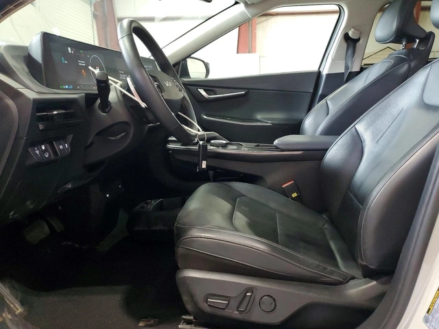 Kia EV6 AWD - WIND - автомобили, коли, обяви за нови и употребявани 6