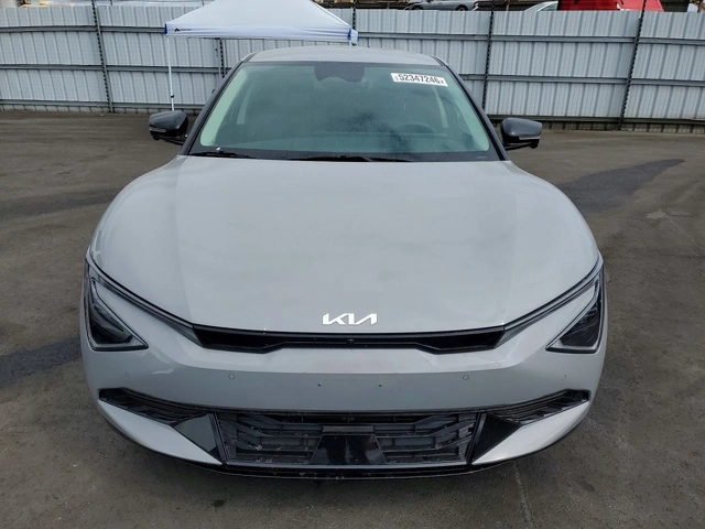 Kia EV6 Wind RWD - автомобили, коли, обяви за нови и употребявани 4