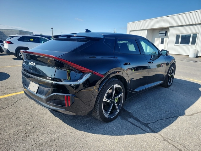 Kia EV6 GT - автомобили, коли, обяви за нови и употребявани 2