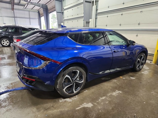 Kia EV6 * GT LINE* AWD* - автомобили, коли, обяви за нови и употребявани 3