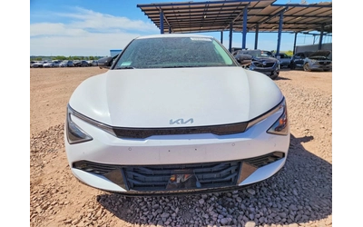 kia-ev6 - 1