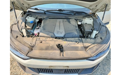 Kia EV6 Light Long Range AWD - автомобили, коли, обяви за нови и употребявани 11