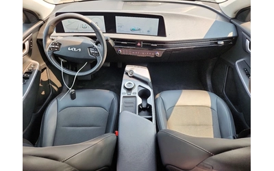 Kia EV6 Light Long Range AWD - автомобили, коли, обяви за нови и употребявани 7