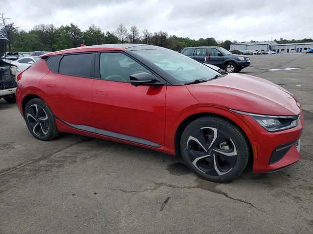 Kia EV6 GT-Line AWD - автомобили, коли, обяви за нови и употребявани 3