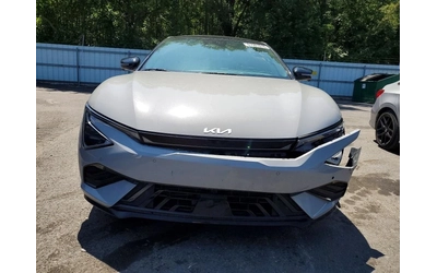kia-ev6 - 4