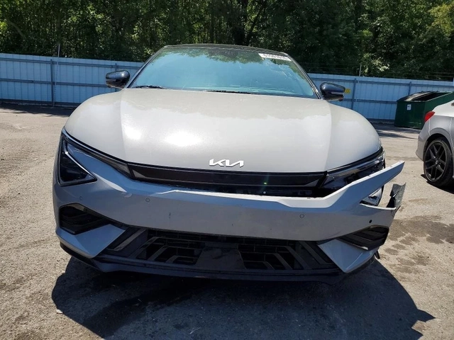Kia EV6 GT-Line - автомобили, коли, обяви за нови и употребявани 4
