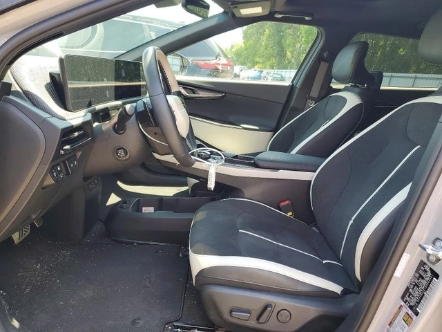 Kia EV6 GT-Line - автомобили, коли, обяви за нови и употребявани 6