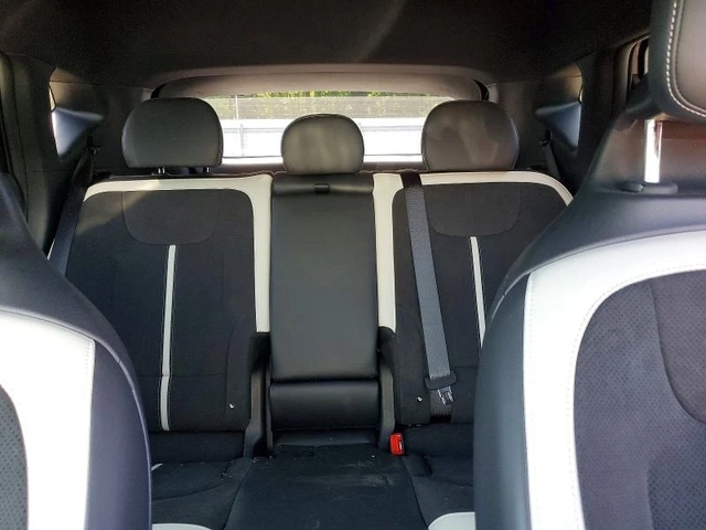 Kia EV6 GT-Line - автомобили, коли, обяви за нови и употребявани 9