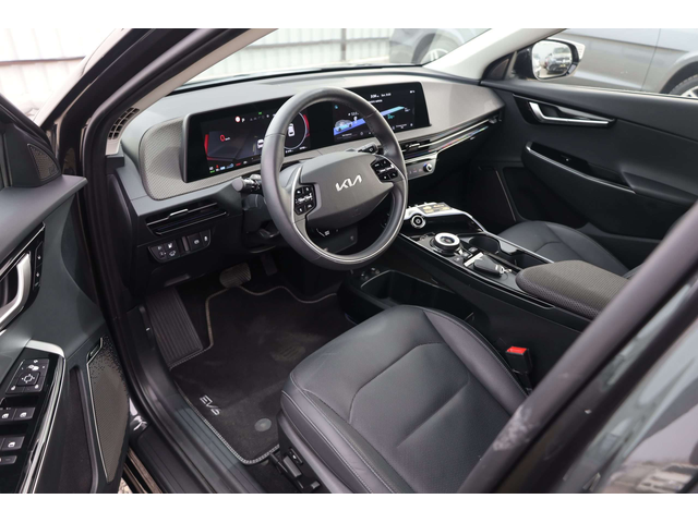Kia EV6 EV6 - автомобили, коли, обяви за нови и употребявани 26