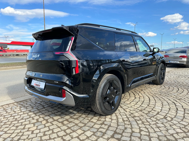 Kia EV9 GT-line - автомобили, коли, обяви за нови и употребявани 5