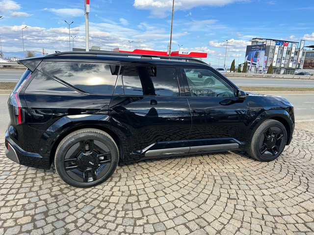 Kia EV9 GT-line - автомобили, коли, обяви за нови и употребявани 6