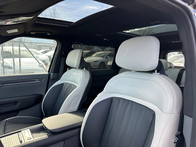 Kia EV9 GT-line - автомобили, коли, обяви за нови и употребявани 7