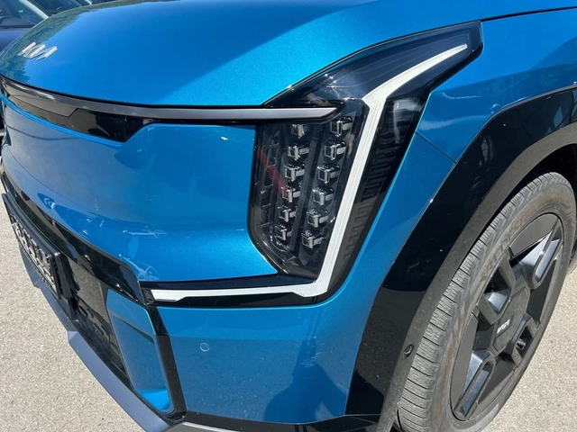 Kia EV9 GT-Line AWD 6Seats Launch Edition All Options - автомобили, коли, обяви за нови и употребявани 6