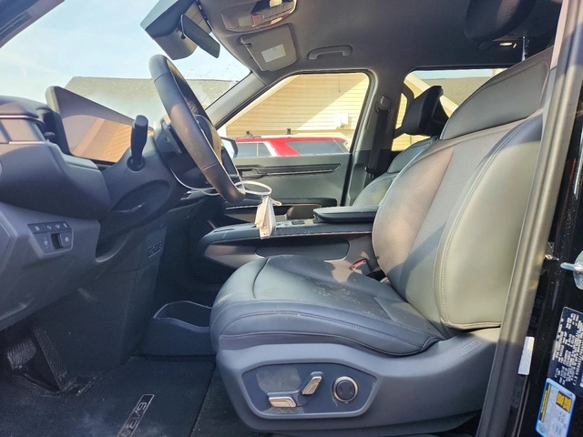 Kia EV9 LIGHT - автомобили, коли, обяви за нови и употребявани 6