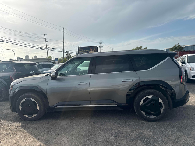 Kia EV9 AWD - автомобили, коли, обяви за нови и употребявани 1