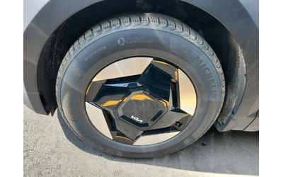 kia-ev9-n-a-awd - 5