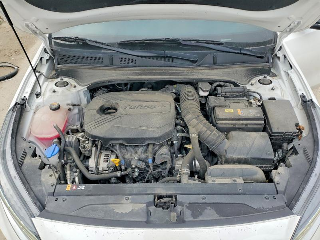Kia Forte 1.6L 4 Front-wheel Drive - автомобили, коли, обяви за нови и употребявани 10