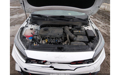 Kia Forte 1.6L I-4 DI, DOHC, VVT, TURBO, 201HP Front Wheel Drive - автомобили, коли, обяви за нови и употребявани 9