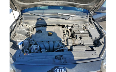 Kia Forte 2.0L 4 Front-wheel Drive - автомобили, коли, обяви за нови и употребявани 12